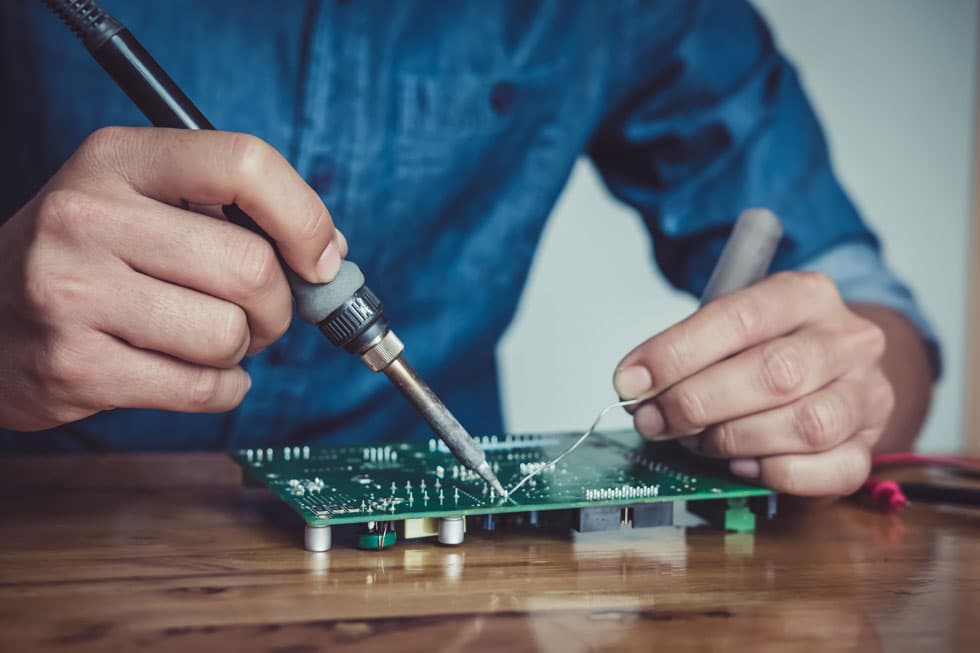 maintenance-habillage SEIA Électronique - maintenance préventive d'électronique industrielle